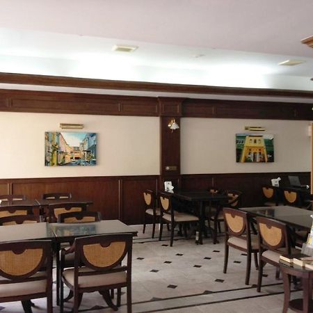 Hotel Rattana Mansion Phuket Zewnętrze zdjęcie